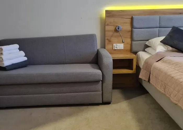 Apartment Czarna Gora 113 3*